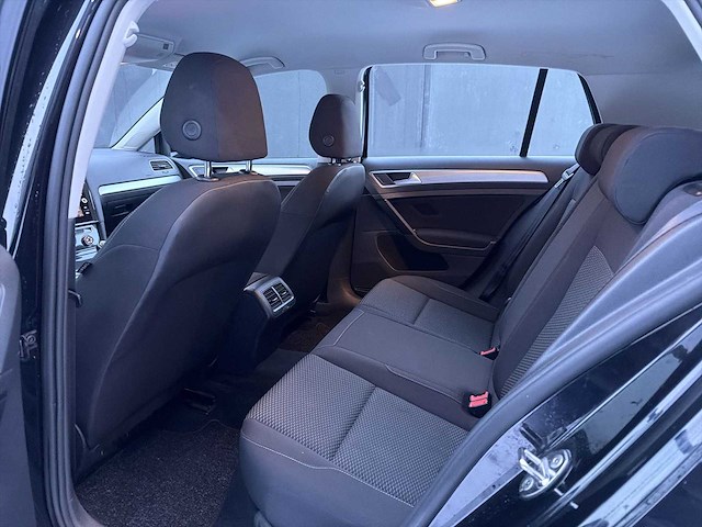 Volkswagen golf 1.6 tdi trendline 2017 | pd-064-k i - afbeelding 18 van  30