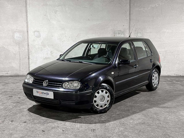 Volkswagen golf 1.6 trendline 101pk 2000, 99-dt-kf - afbeelding 1 van  14