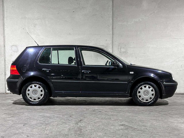 Volkswagen golf 1.6 trendline 101pk 2000, 99-dt-kf - afbeelding 13 van  14