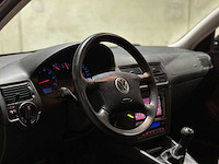 Volkswagen golf 1.6 trendline 101pk 2000, 99-dt-kf - afbeelding 2 van  30