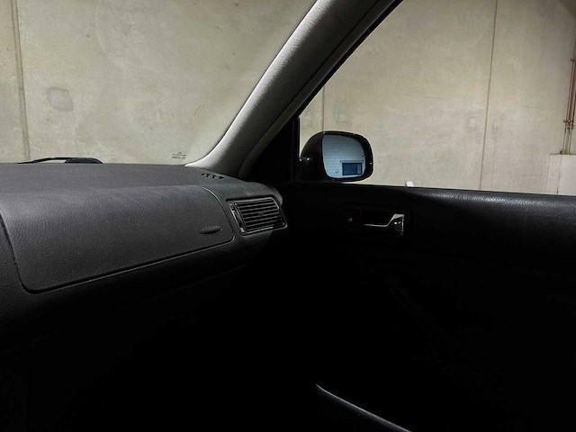 Volkswagen golf 1.6 trendline 101pk 2000, 99-dt-kf - afbeelding 10 van  30