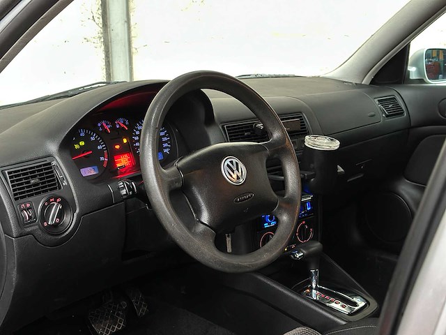 Volkswagen golf 1.6 trendline 101pk 2001 automaat, 23-hp-fx - afbeelding 16 van  42