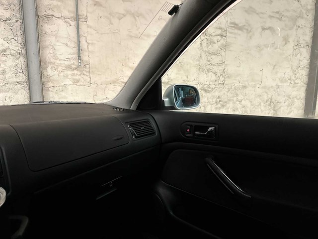 Volkswagen golf 1.6 trendline 101pk 2001 automaat, 23-hp-fx - afbeelding 18 van  42