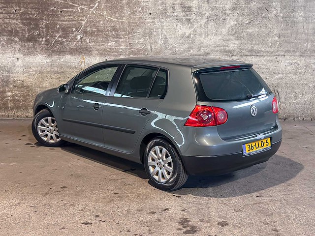 Volkswagen golf 1.6 turijn 102pk 2004, 36-lld-5 - afbeelding 15 van  36