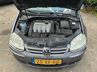Volkswagen golf 1.9 tdi optive 25-xf-kg - afbeelding 1 van  5