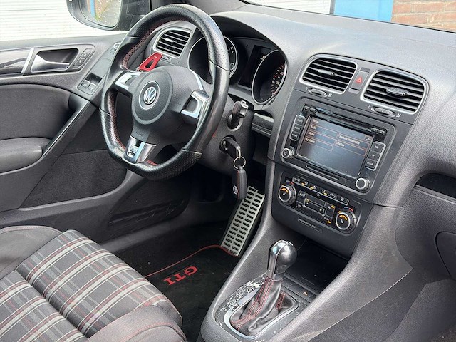 Volkswagen golf 2.0 gti 2009 | j-629-xs i - afbeelding 21 van  30