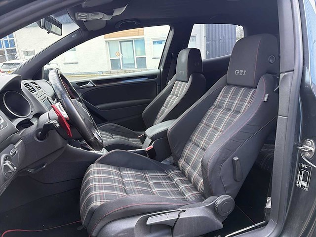Volkswagen golf 2.0 gti 2009 | j-629-xs i - afbeelding 23 van  30