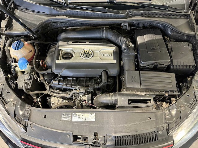 Volkswagen golf 2.0 gti j-908-xg - afbeelding 17 van  31