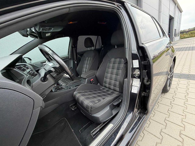 Volkswagen golf 2.0 tdi gtd personenauto - 2017 - afbeelding 3 van  24