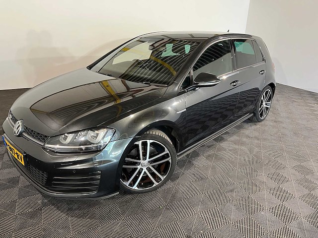 Volkswagen golf 2.0 tdi gtd, r-807-rv - afbeelding 1 van  4