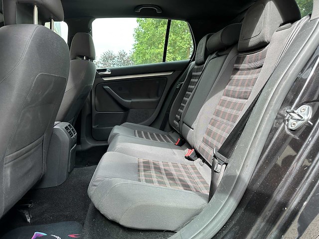 Volkswagen golf 2.0 tfsi gti 200pk 2008 (automaat), 90-xb-fv - afbeelding 18 van  28