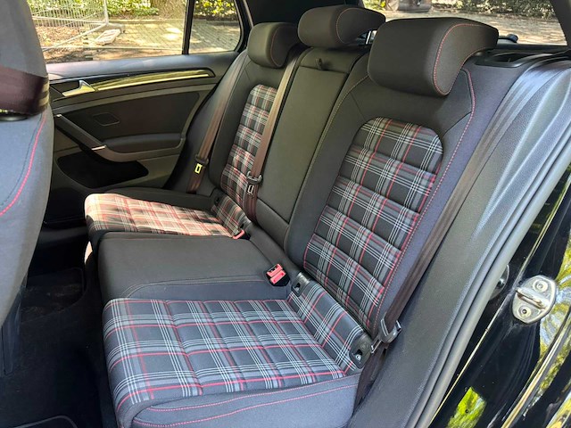 Volkswagen golf 2.0 tsi gti automaat; r-310-gj - afbeelding 7 van  32
