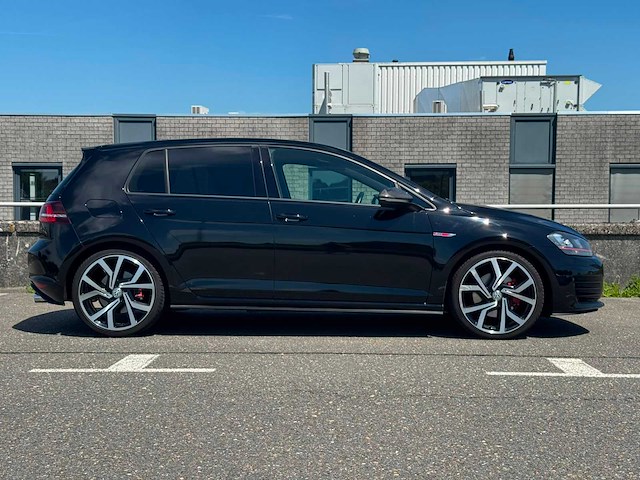 Volkswagen golf 2.0 tsi gti automaat; r-310-gj - afbeelding 28 van  32