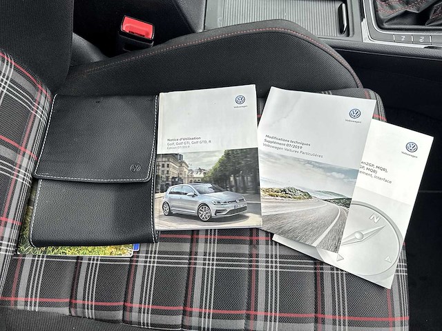 Volkswagen golf 2.0 tsi gti performance 2019 | s-779-ht - afbeelding 24 van  31