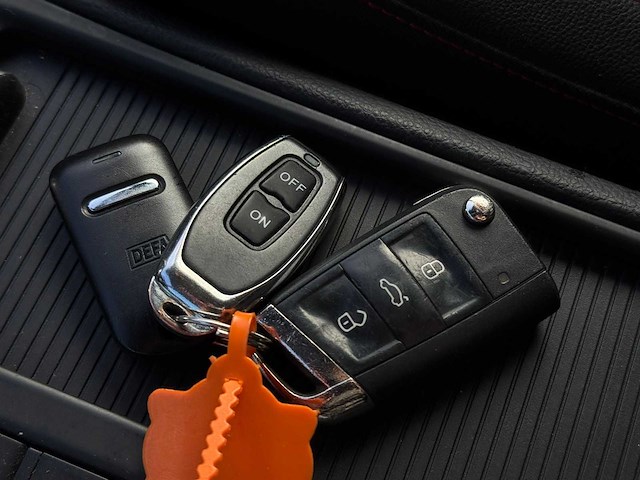 Volkswagen golf 2.0 tsi gti tcr 2019 | l-425-rr - afbeelding 17 van  22