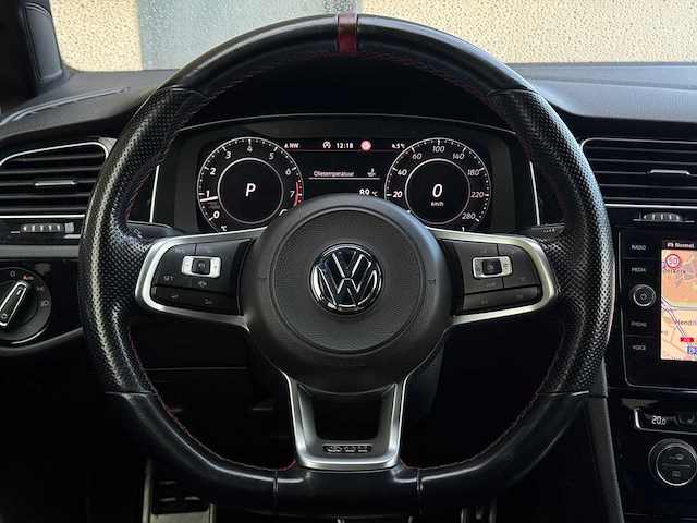 Volkswagen golf 2.0 tsi gti tcr 2019 | l-425-rr - afbeelding 33 van  36