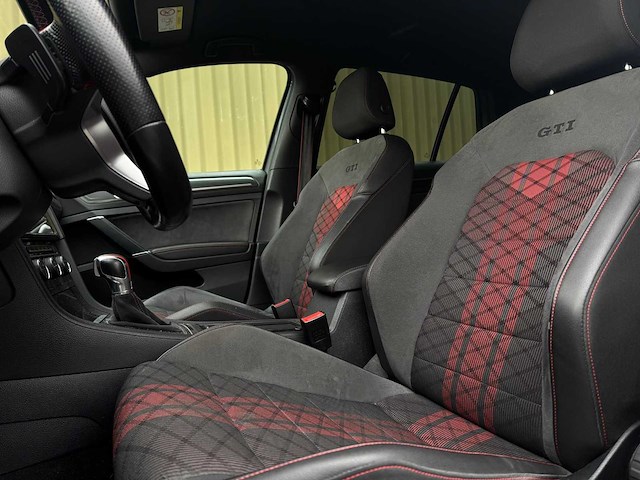 Volkswagen golf 2.0 tsi gti tcr 2019 | l-425-rr - afbeelding 12 van  17