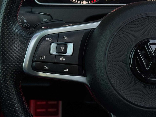 Volkswagen golf 2.0 tsi gti tcr | hxg-05-r i - afbeelding 18 van  28