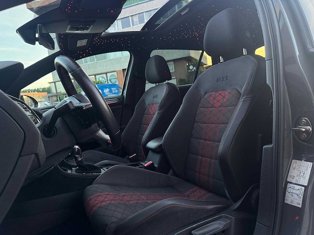 Volkswagen golf 2.0 tsi gti tcr | hxg-05-r i - afbeelding 23 van  28