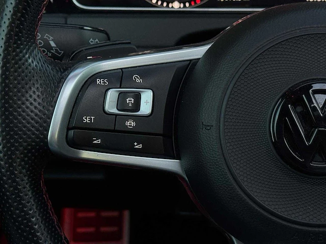 Volkswagen golf 2.0 tsi gti tcr | hxg-05-r i - afbeelding 17 van  28