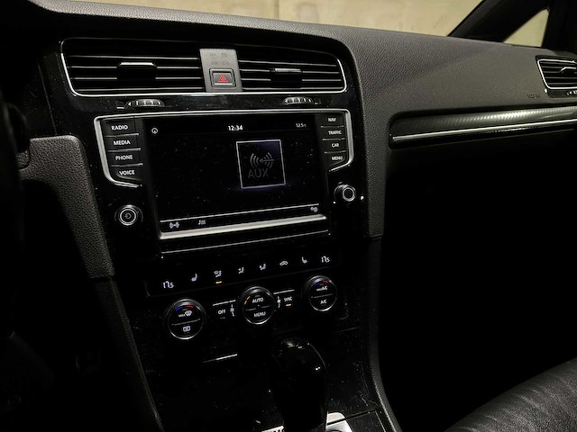 Volkswagen golf 2.0 tsi r 4motion 300pk 2015, p-916-rv - afbeelding 20 van  42