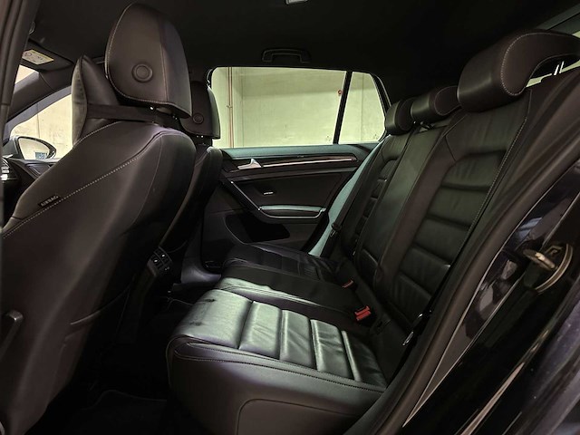 Volkswagen golf 2.0 tsi r 4motion 300pk 2015, p-916-rv - afbeelding 25 van  42