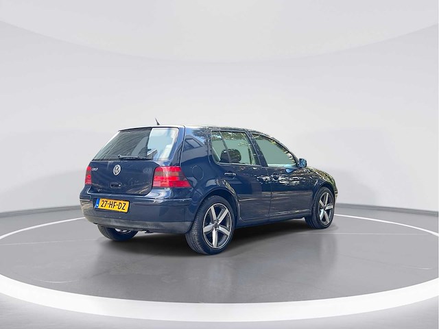 Volkswagen golf 2.3 v5 highline 2001 | 27-hf-dz i - afbeelding 5 van  23