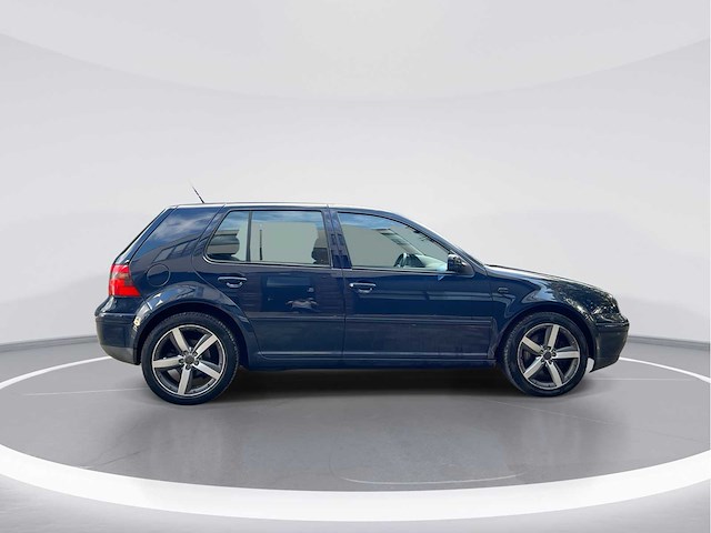 Volkswagen golf 2.3 v5 highline 2001 | 27-hf-dz i - afbeelding 7 van  23