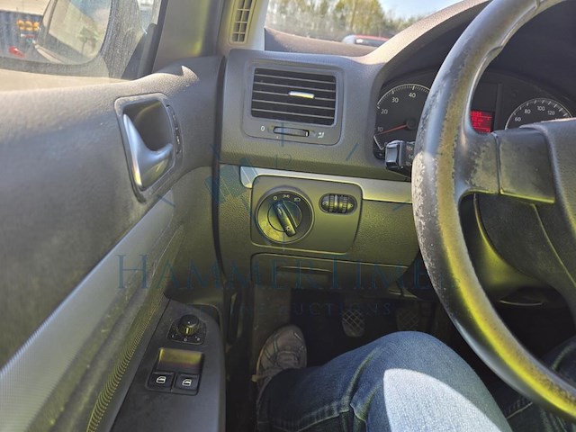 Volkswagen golf golf 1.4i 16v spring edition 80, 2007 - afbeelding 18 van  54