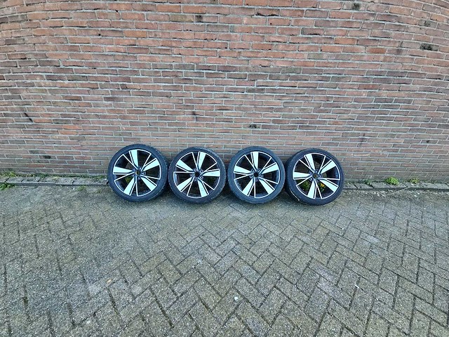 Volkswagen golf gte 1.4 ehybrid 2022 | 30-84-35 - afbeelding 24 van  30