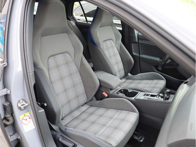 Volkswagen golf gte 1.4 ehybrid phev 245pk automaat 2020, z-753-fx - afbeelding 25 van  39