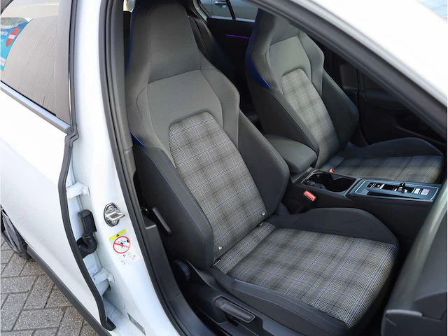 Volkswagen golf gte 1.4 ehybrid phev 245pk automaat 2021, gvv-80-g - afbeelding 34 van  36