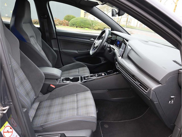 Volkswagen golf gte 1.4 ehybrid phev 245pk automaat 2022 - afbeelding 19 van  36