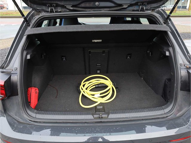 Volkswagen golf gte 1.4 ehybrid phev 245pk automaat 2022 - afbeelding 24 van  36