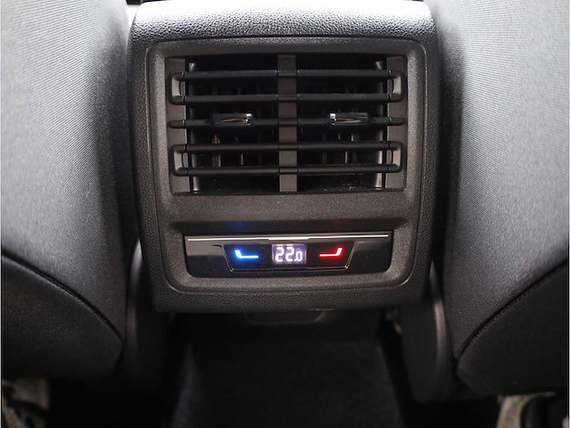 Volkswagen golf gte 1.4 ehybrid phev 245pk automaat 2022 - afbeelding 25 van  38