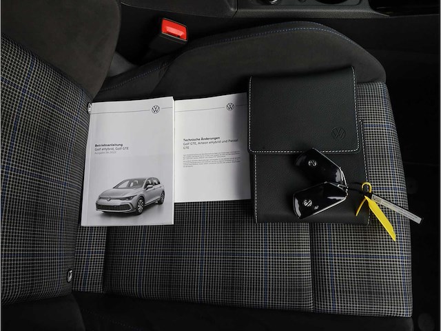 Volkswagen golf gte 1.4 ehybrid phev 245pk automaat 2022 - afbeelding 29 van  38