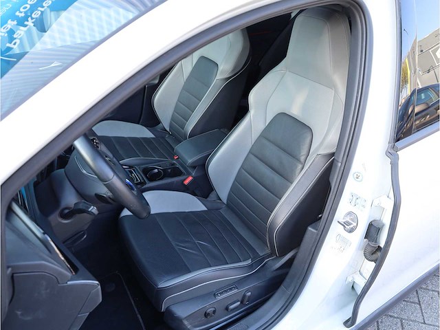 Volkswagen golf gte 1.4 ehybrid phev 245pk automaat 2022 - afbeelding 17 van  47