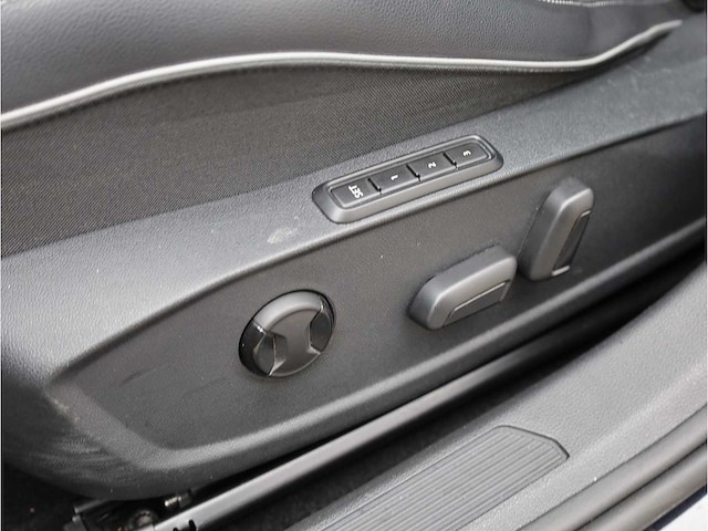 Volkswagen golf gte 1.4 ehybrid phev 245pk automaat 2022 - afbeelding 9 van  41