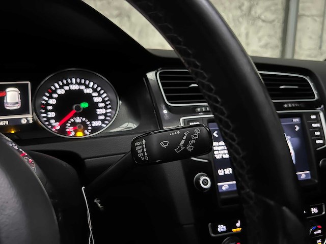 Volkswagen golf gte 1.4 tsi 150pk 2015, 9-zvb-02 - afbeelding 15 van  49