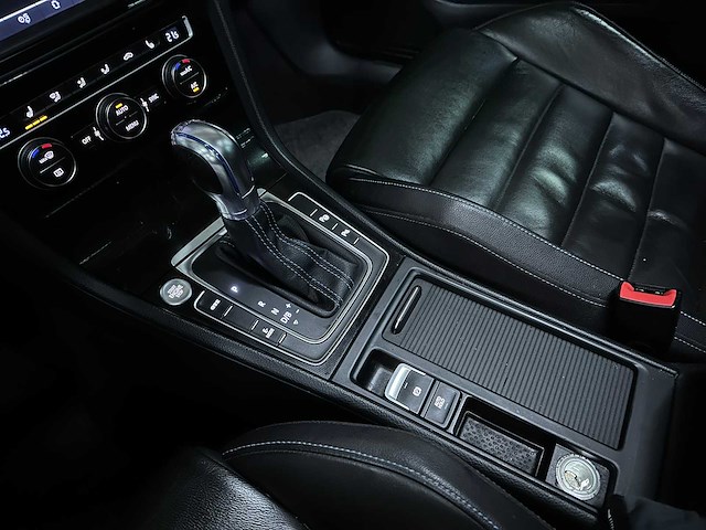 Volkswagen golf gte 1.4 tsi 150pk 2015, 9-zvb-02 - afbeelding 17 van  49