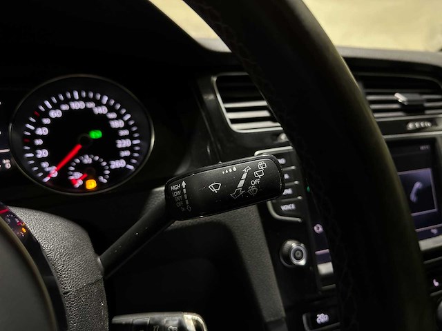 Volkswagen golf gte 1.4 tsi 204pk 2015 (origineel-nl), 1-znb-51 - afbeelding 29 van  51