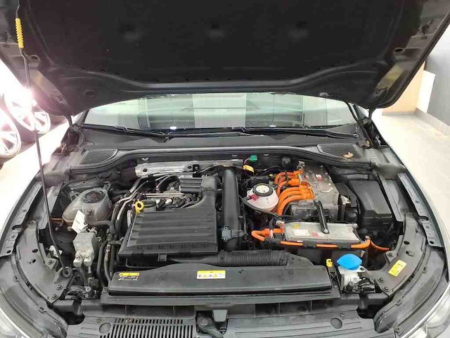 Volkswagen golf gte 1.4 tsi ehybrid phev 245pk automaat 2021 - afbeelding 13 van  19