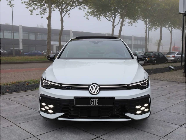 Volkswagen golf gte 1.5 ehybrid 272pk automaat 2025 garantie 2030 - afbeelding 11 van  39