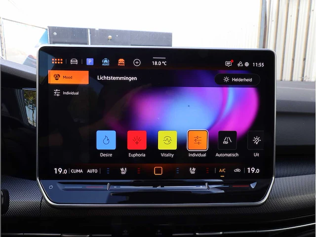 Volkswagen golf gte 1.5 ehybrid 272pk automaat 2025 garantie 2030 - afbeelding 24 van  51