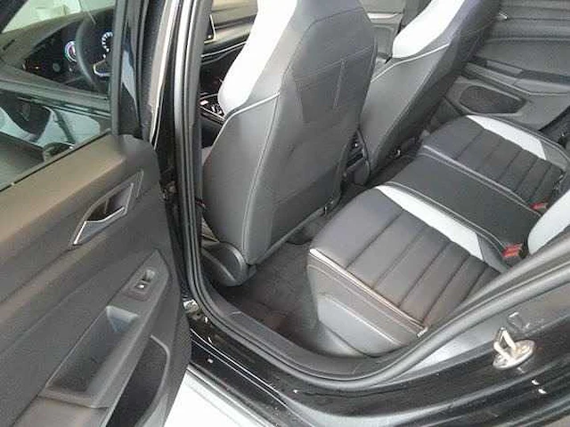 Volkswagen golf gte 1.5 ehybrid 272pk automaat 2026 garantie 2031 - afbeelding 14 van  35