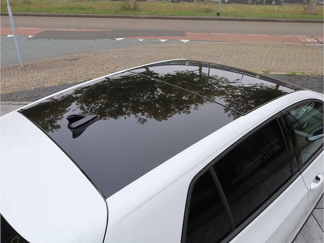 Volkswagen golf gte 1.5 ehybrid 272pk automaat 2026 garantie 2031 - afbeelding 4 van  41