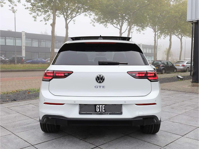 Volkswagen golf gte 1.5 ehybrid 272pk automaat 2026 garantie 2031 - afbeelding 15 van  20