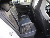 Volkswagen golf gte 1.5 ehybrid phev 272pk automaat 2025 garantie 2030 - afbeelding 32 van  52