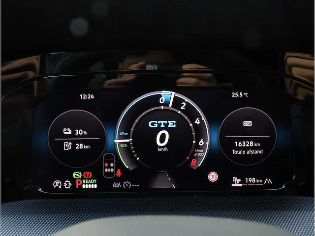 Volkswagen golf gte 1.5 ehybrid phev 272pk automaat 2025 garantie 2030 - afbeelding 17 van  53