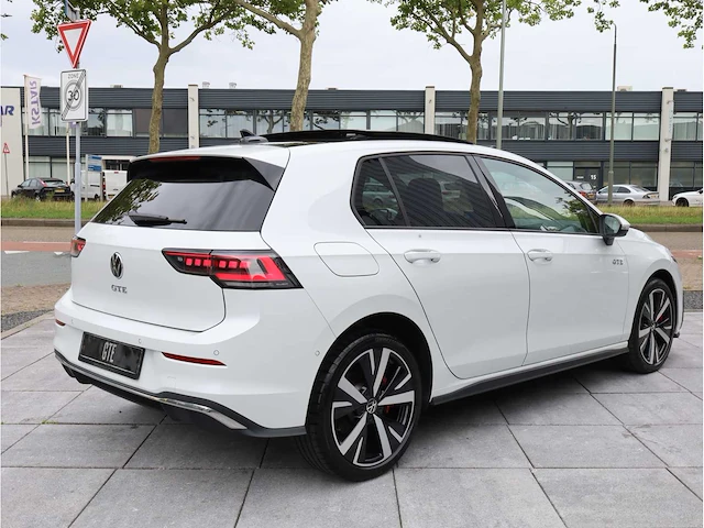 Volkswagen golf gte 1.5 ehybrid phev 272pk automaat 2025 garantie 2030 - afbeelding 50 van  53